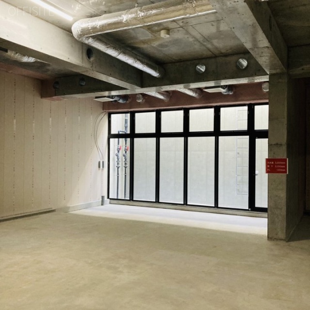 FPG links OMOTESANDO ⅣB1F B1階 室内
