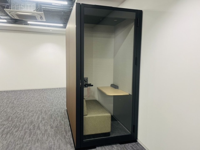 owns八丁堀3F テレカンブース