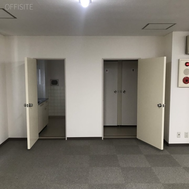 栄隆ビル4F 4階 室内
